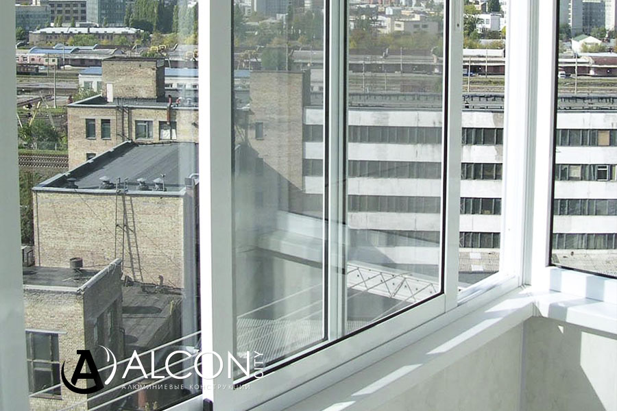 Раздвижные балконные рамы из алюминия в Нефтекамске